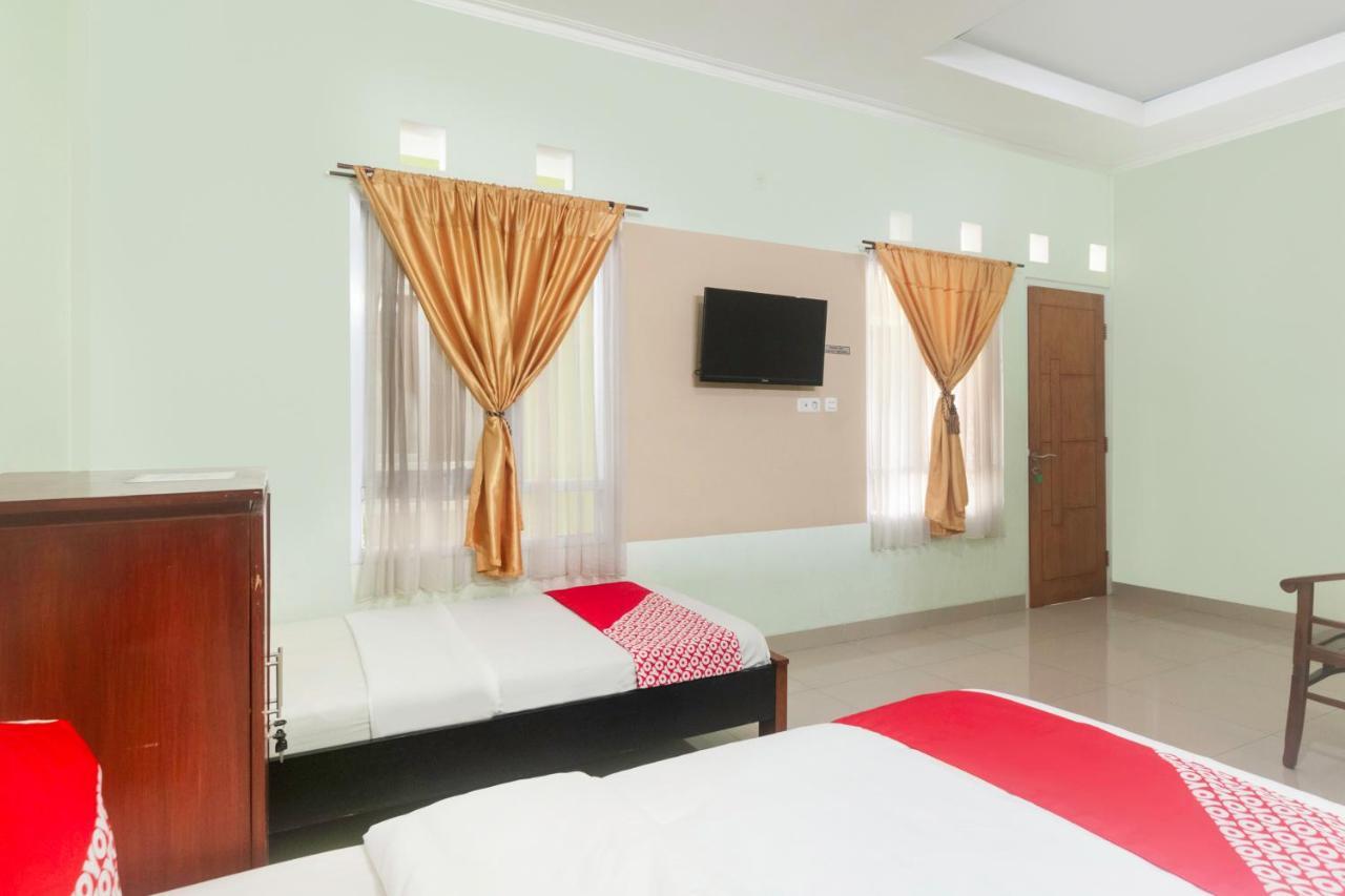 Polaz Bnb Bogor Esterno foto