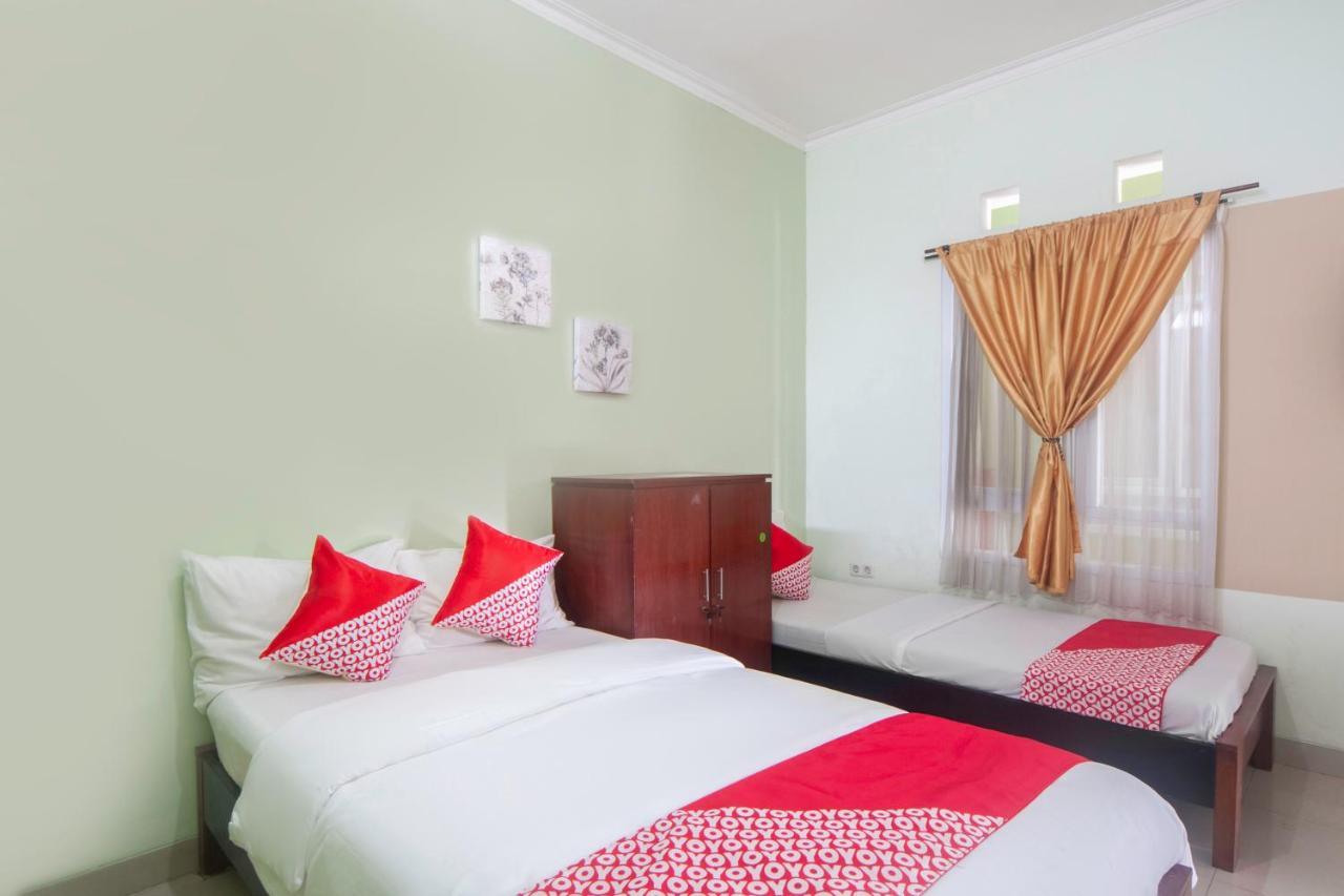 Polaz Bnb Bogor Esterno foto