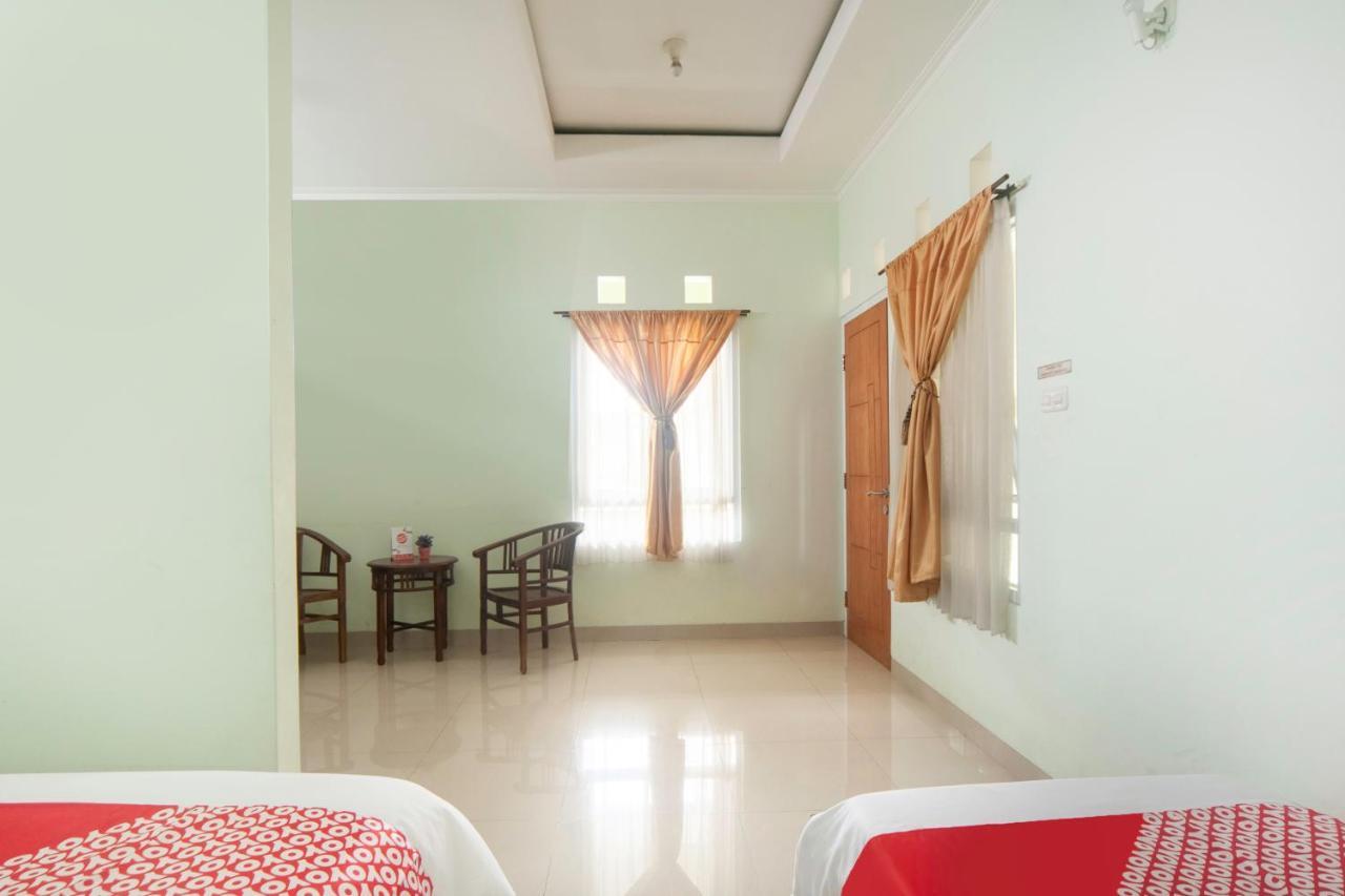 Polaz Bnb Bogor Esterno foto